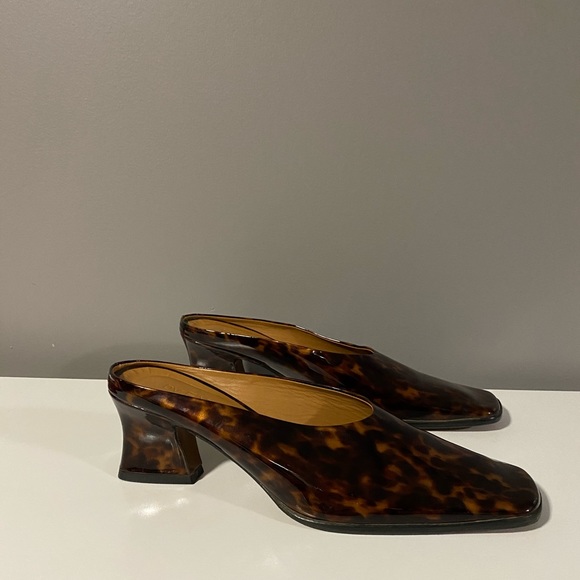 Sold By Far Kim Square Toe Mule in Patent - Picture 4 of 15